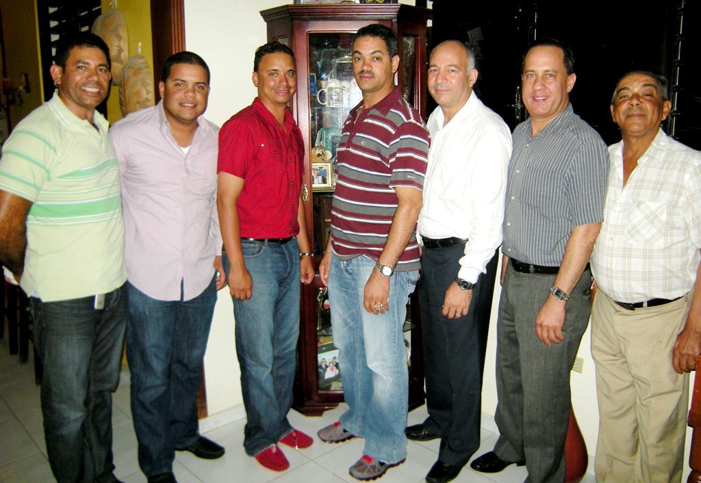 Nicolás Ramírez, Luis Polonia Jr., Junior Fermín, Robin Lantigua, Santiago Cabrera, Manuel Ruiz y Polo Gutiérrez en la presentación del nuevo manager y asistente de los Granjeros de Moca para la justa que arranca el 4 de agosto del 2012.